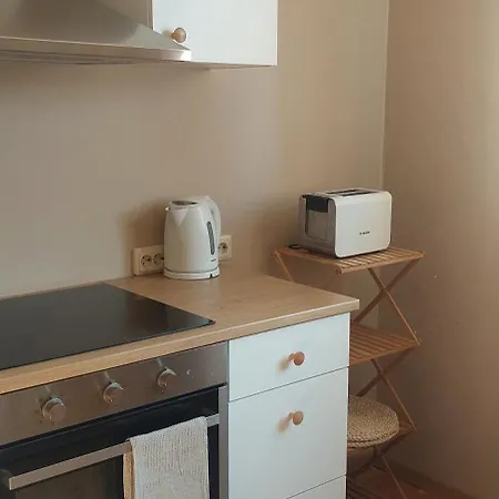 Avar Korter Suedames Kuressaare