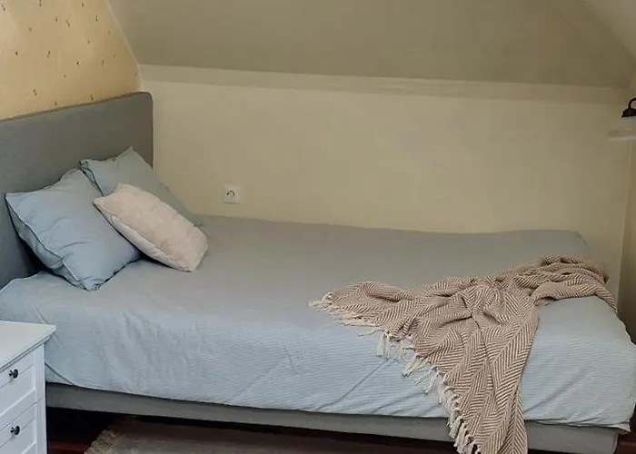 Avar Korter Suedames Lejlighed